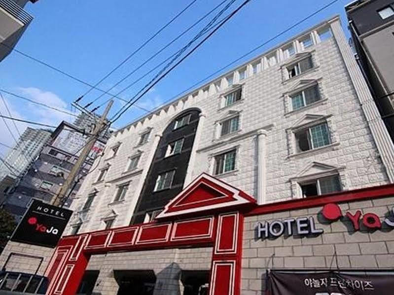 Hotel Yaja Dongnae Busan Eksteriør billede
